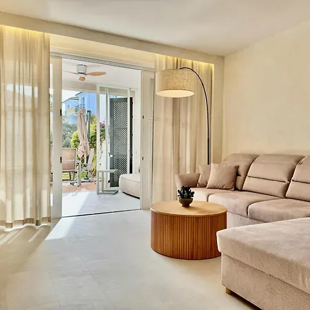 Oasis Riviera, Near Nikki Apartment Marbella
